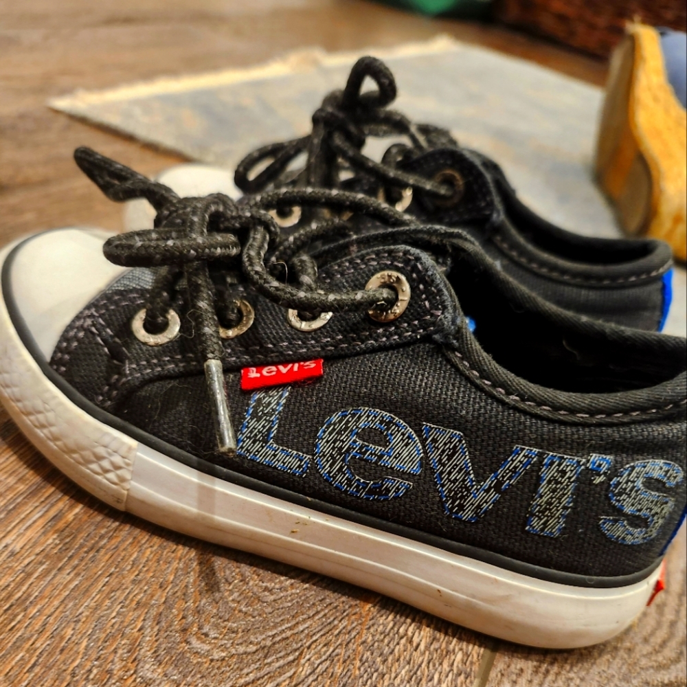 Levi Toddler Chuck Taylors
